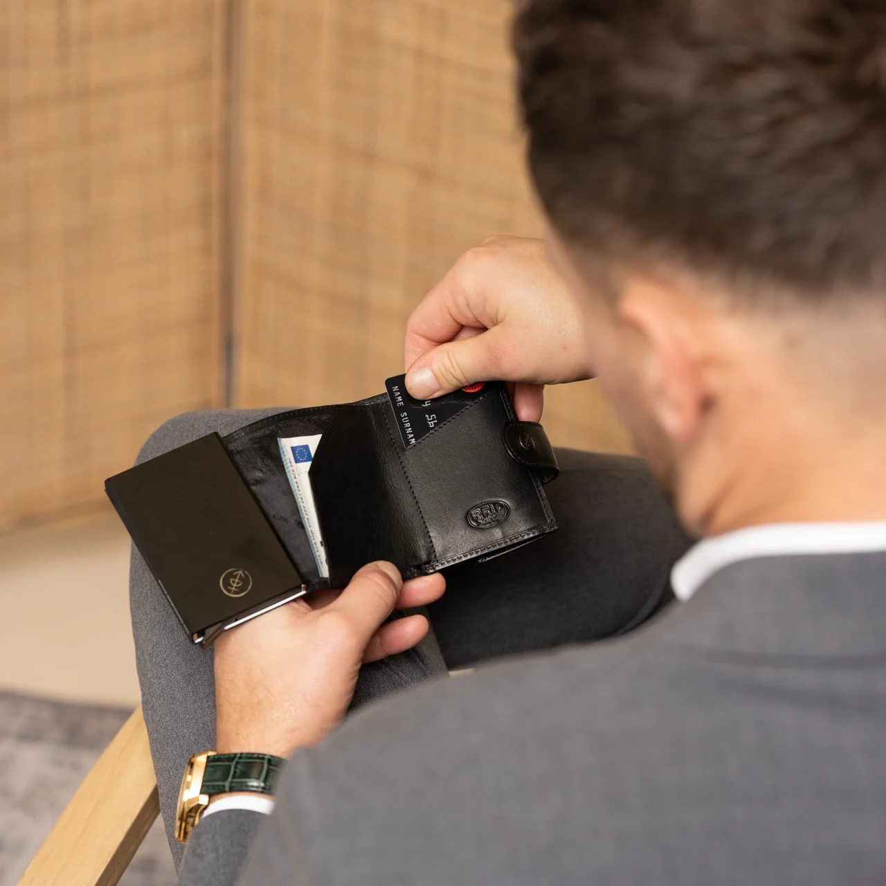 Leather Card Holder Black Varrano - Image 3