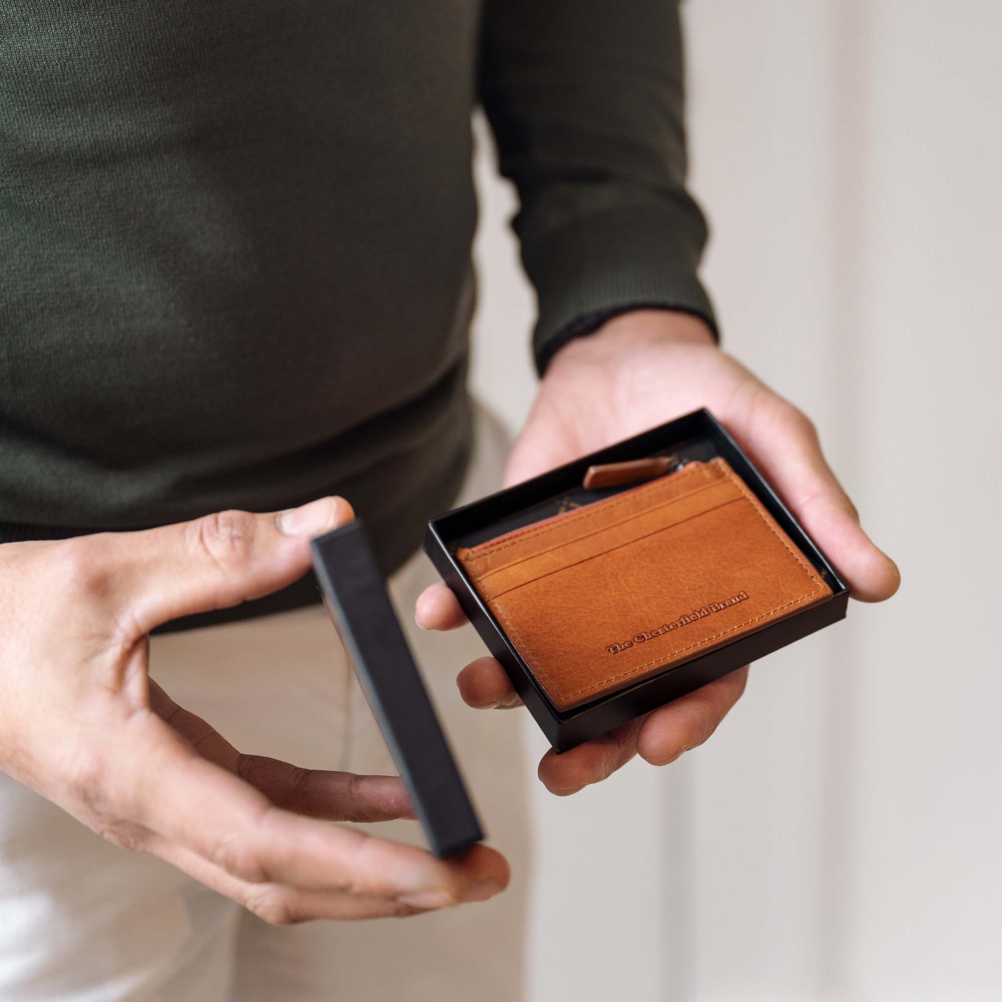 Leather Card Wallet Cognac - Image 2