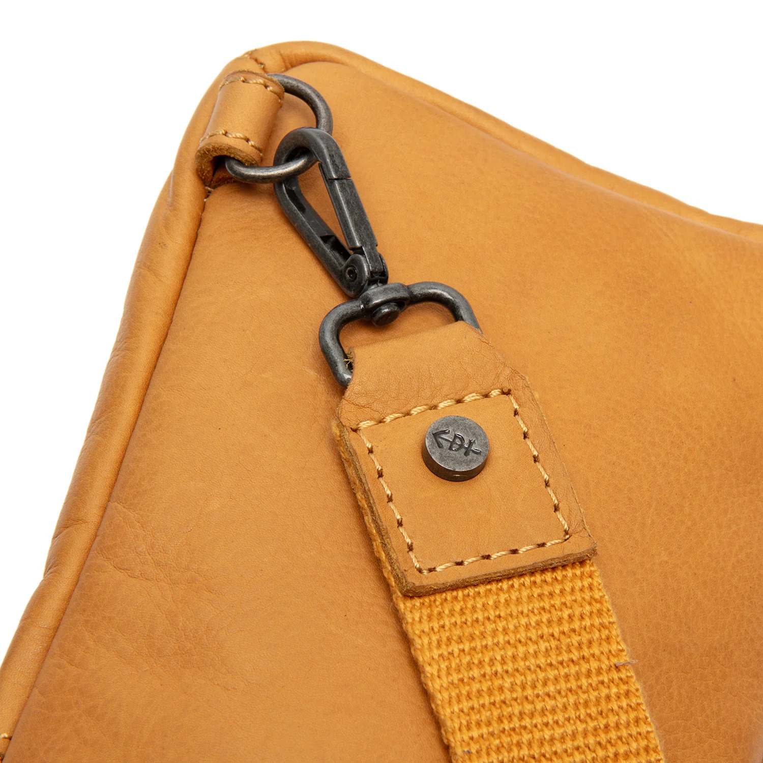 Leather Sling Bag Ocher Yellow Cambridge - Image 5