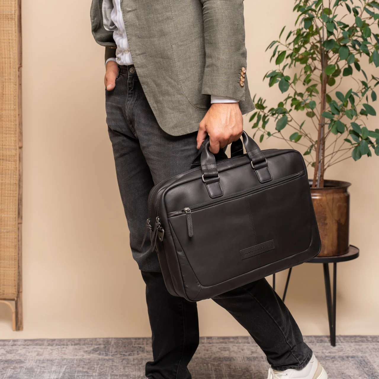Leather Laptop Bag Black Seth - Image 2
