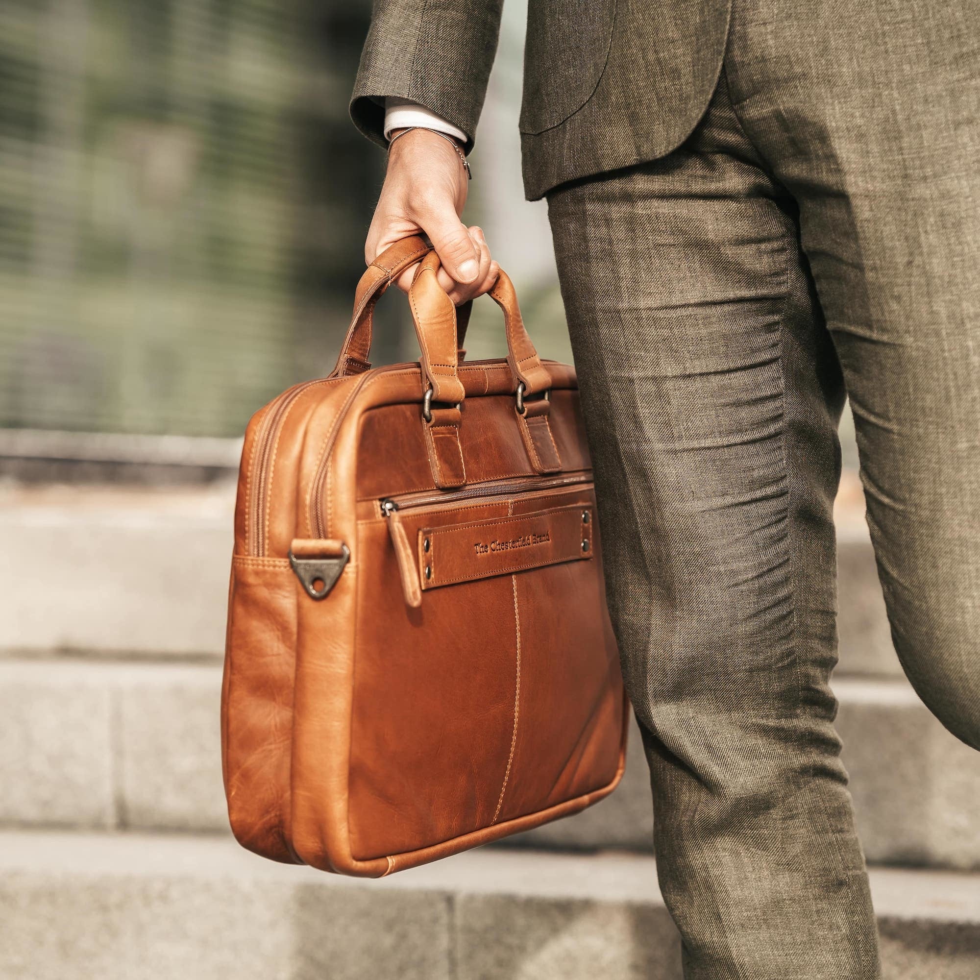 Leather Laptop Bag Cognac Seth - Image 3
