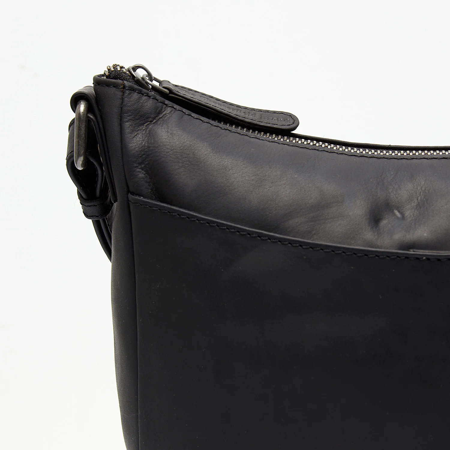 Leather Crossbody Bag Black Henderson - Image 2