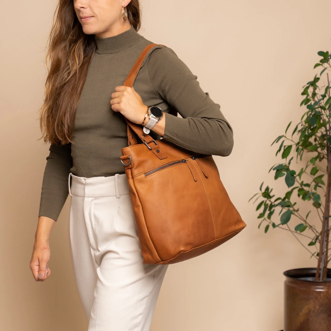Leather Shoulder Bag Cognac Rome - Image 3
