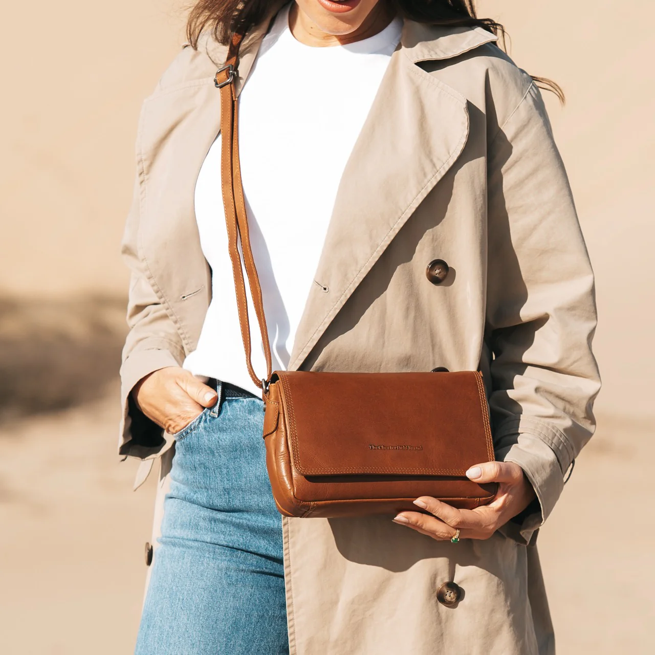 Leather Crossbody Bag Cognac Forano - Image 2