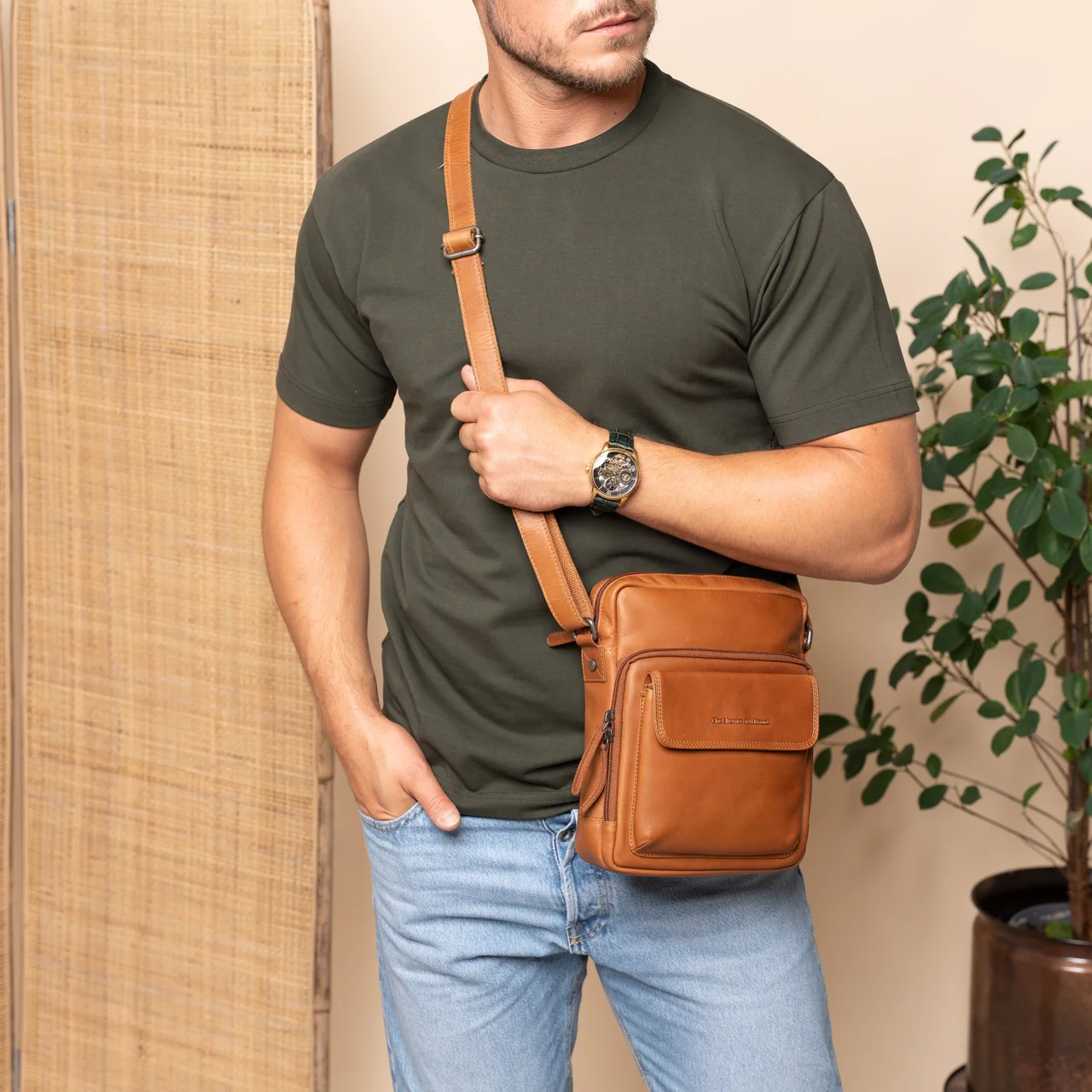 Leather Crossbody Bag Cognac Montira - Image 2