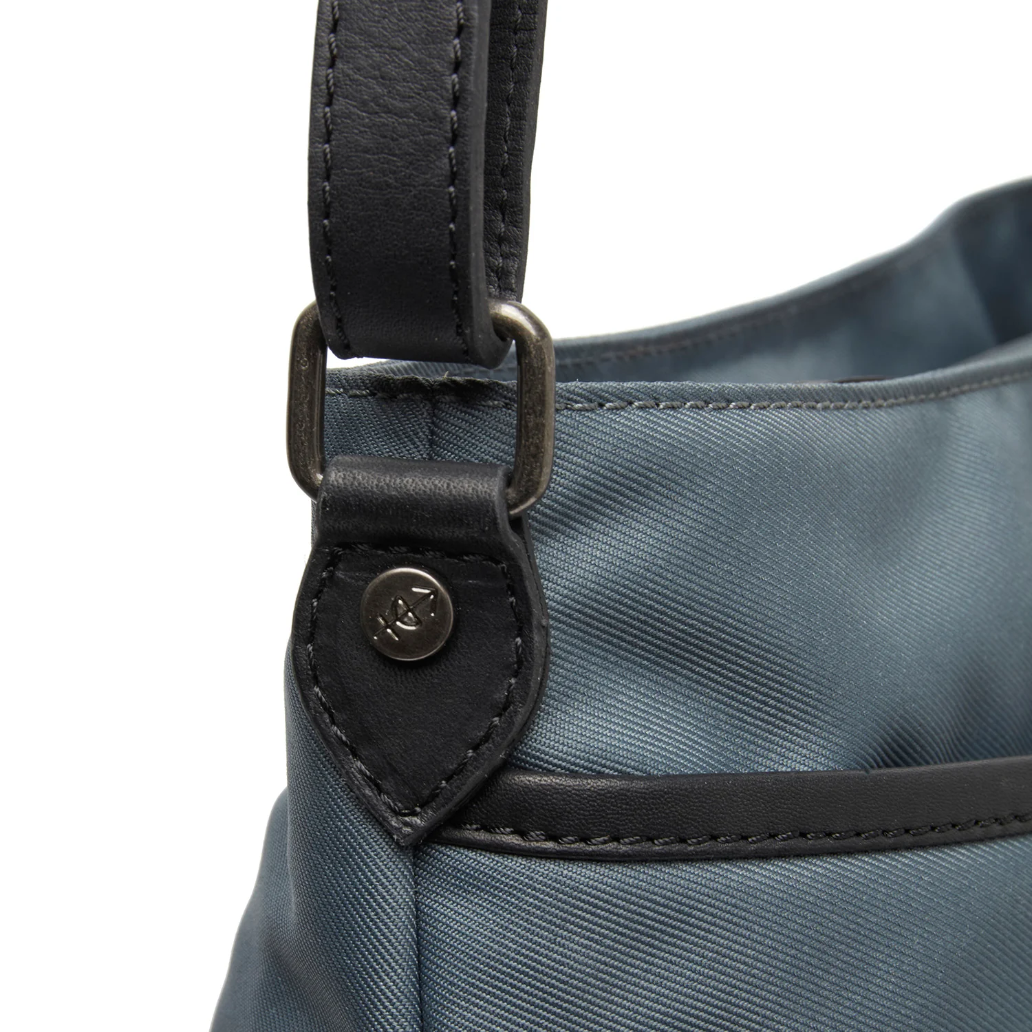 Leather Crossbody Bag Light Grey Nevon - Image 2