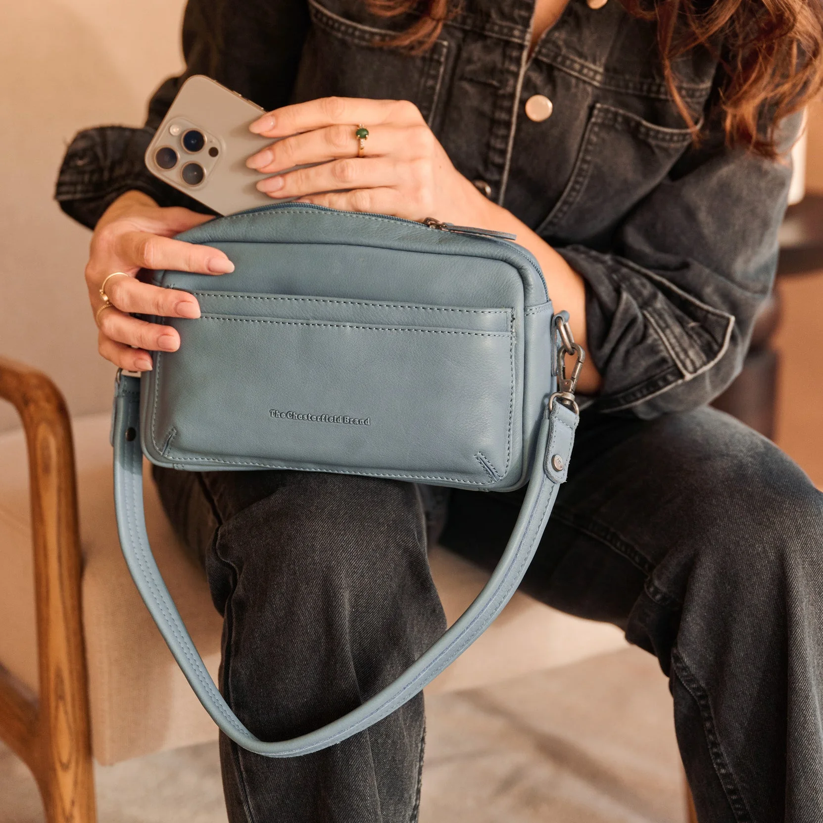 Leather Shoulder Bag Sky Blue Liora - Image 3