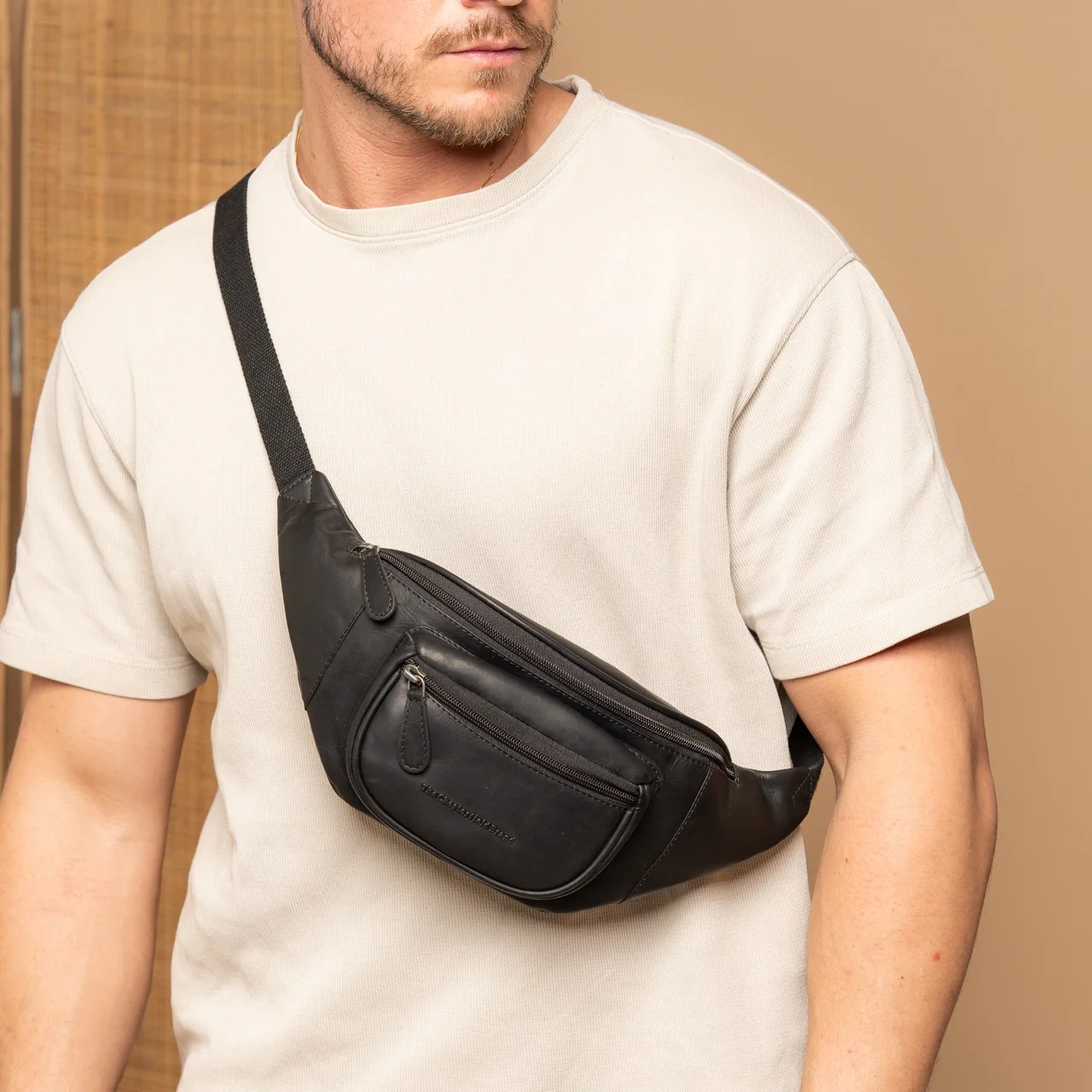 Leather Belt Bag Black Vernio - Image 2