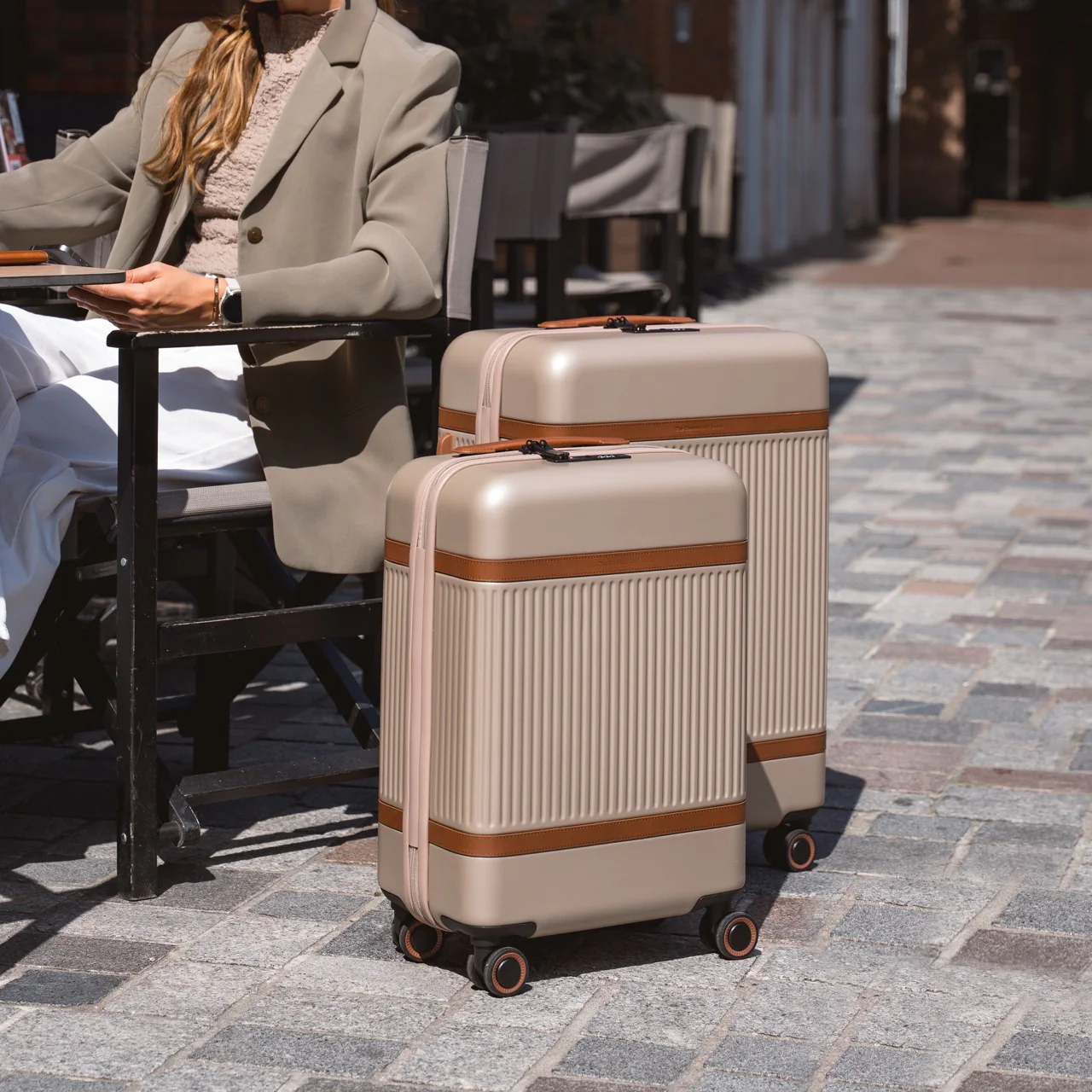 Hand Luggage Suitcase Champagne Zuna - Image 4